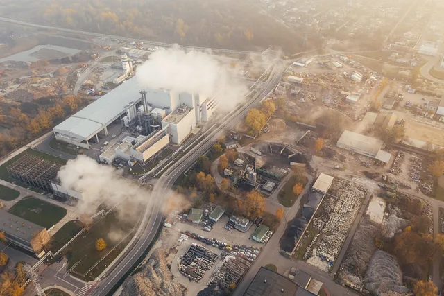 pollution, environment, drone, aerial, climate, change, industrial, chemical, ecology, atmosphere, global, warming, emission, carbon, protection, steam, haze, greenhouse, gas, urban, weather, smog, europe, poland, germany, brown city, brown change, brown global, brown pollution, brown industry, pollution, pollution, pollution, pollution, pollution, drone, climate, industrial, chemical, carbon, carbon, carbon, gas, gas, gas, gas. Så beräknar du utsläpp i scope 1–3